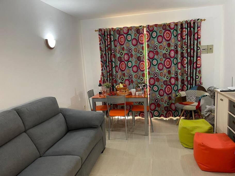 Puskas Apartman コスタ・デ・アンティグア エクステリア 写真